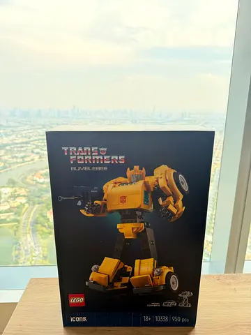 Lego 10338 Transformers - Bumblebee BRAND NEW
