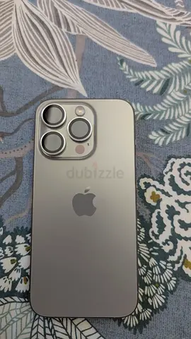 iPhone 15 pro natural titanium 128 gb
