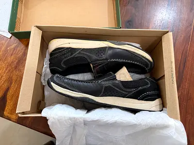 Clarks Men Shoes - Brand new/never Used - Size EU43 / US10 - Black 100% leather