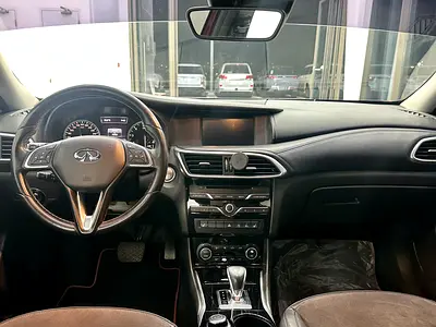 2019 Infiniti Q30 — миниатюра 9