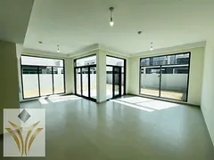 Luxury 4BR+Maid | L-Shaped Plot | Walk to Clubhouse