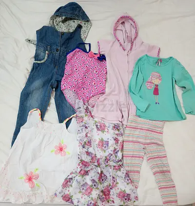 Girl clothes bundle 3-4 y.o