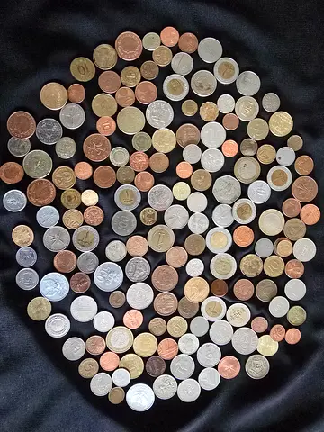 Coin Collection - 30 Countries - 160 Coins