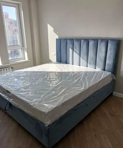 Elegant King Size Bed
