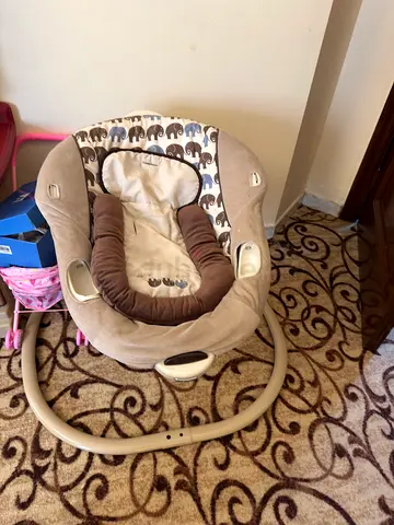 Gentle Baby Swing for Comfortable Relaxation
