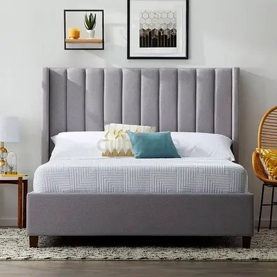 Luxury Stylish Queen Size Customised Bed For Sale available In All Sizes