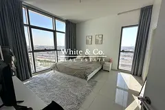 12 Cheques | Close to Park | Chiller Free