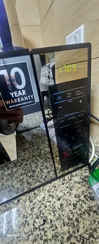 Stylish and Functional Microwave Oven for Sale