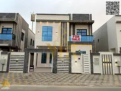 Villa behind the Services Area, 3014 sqft, 5 Master Bedrooms, great price including electricity, wat