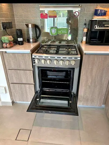 Westpoint brand like new full gas cooker perfect working 60cm free delivery with warranty