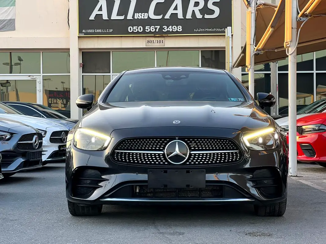 Mercedes-Benz E-Class 2021 — photo 1 of 19