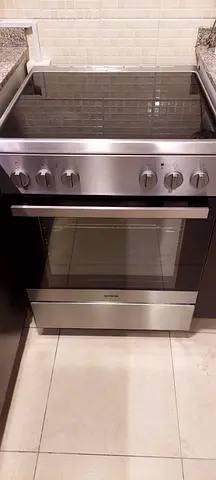 Gorenje Ceramic Eletiric Cooker 4 Houb EC6111SG