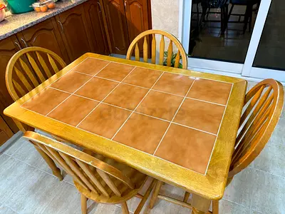 Dining table with chairs for sale