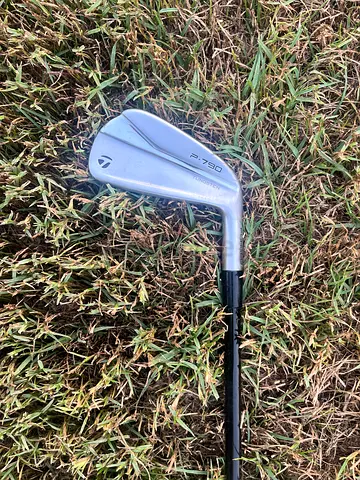 High-Quality Golf Club for Sale