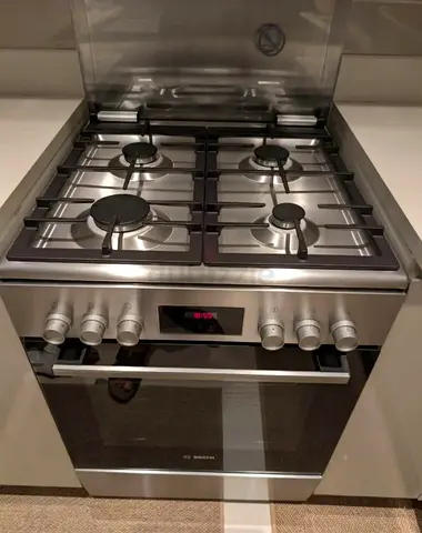 Freedelivry Bosch top gas electric oven 60 cm cooker