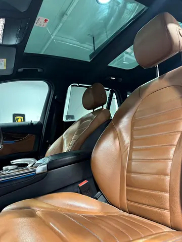 صورة مصغرة 8 لـ 2018 Mercedes-BENZ GLC