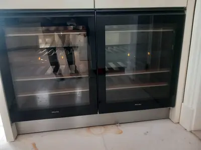 Miele built in wine fridge dual temperature