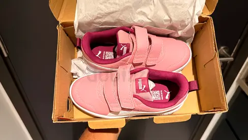 Puma Kids Pink Sneakers Brand New