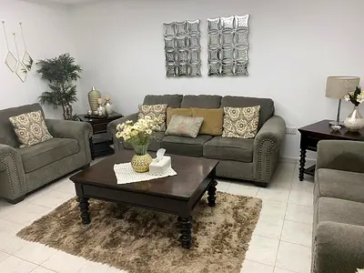 Elegant sofa set for sale!!!