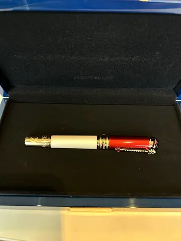 Mont Blanc Patron of Art Prince Albert fountain pen.
