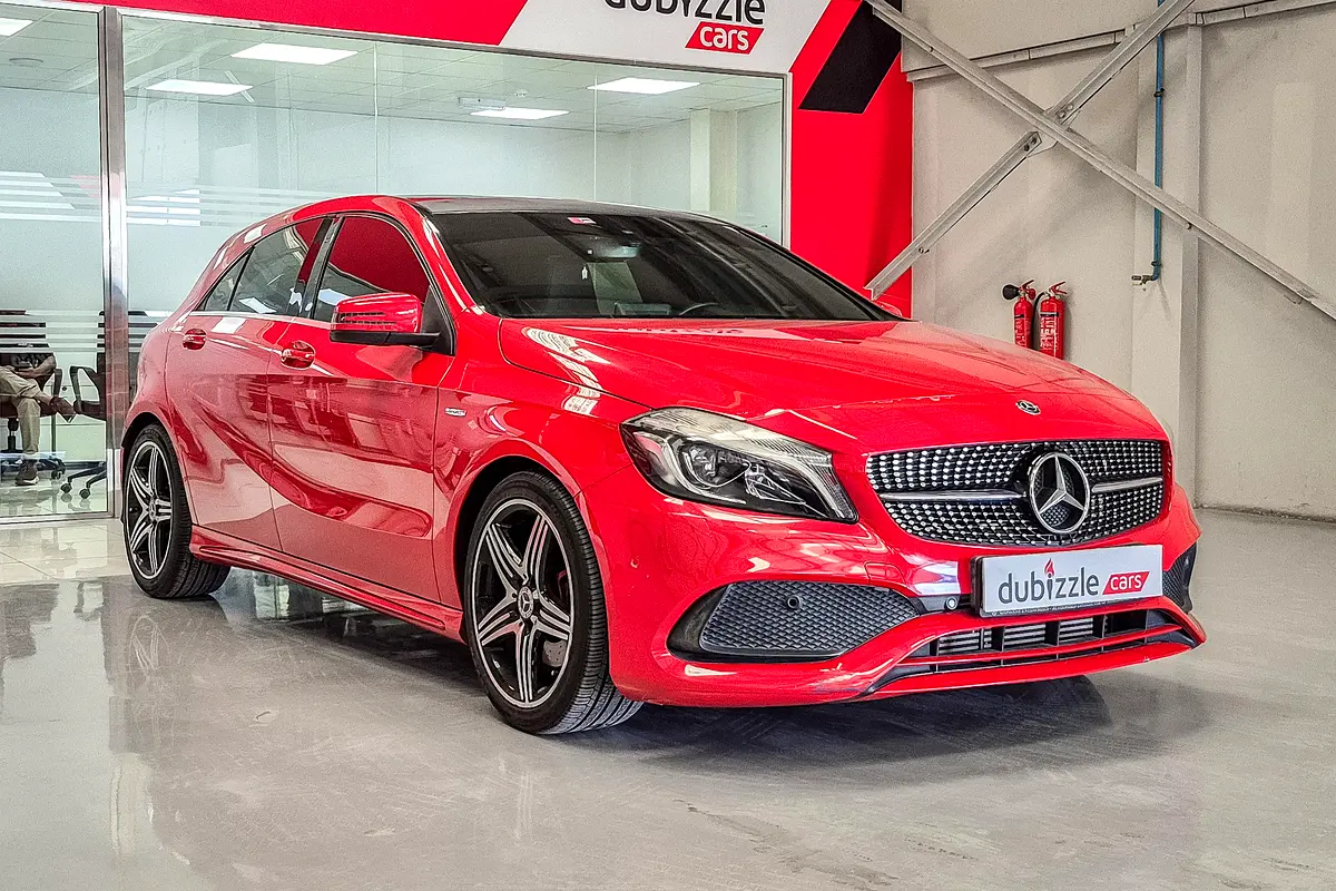 Mercedes-Benz A-Class 2018 — photo 1 of 14