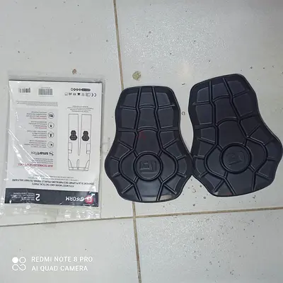 Protective work knee pads