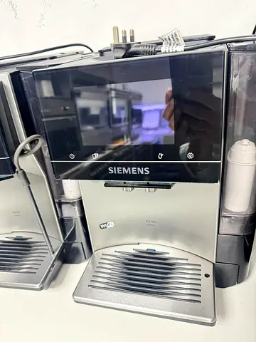 Siemens iq700 Fully Automatic Coffee Machine with WiFi  - Perfect for Home Brewing