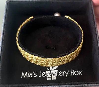 Pearl bracelet giftable