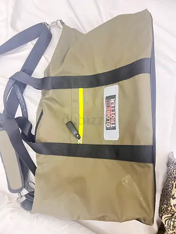 Globe trotter bag