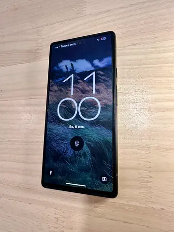 Google Pixel 6 mint green