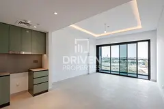 Ready to Move in | Mid Floor | Unique Layout