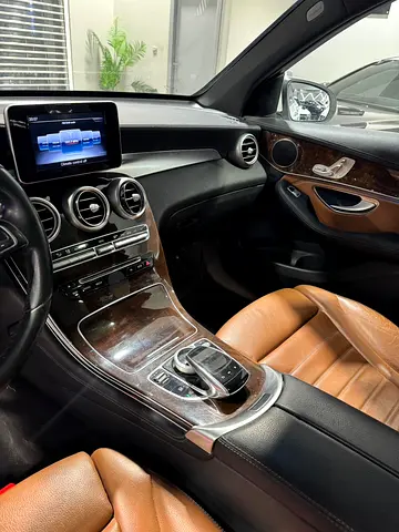 صورة مصغرة 10 لـ 2018 Mercedes-BENZ GLC