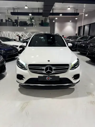 صورة مصغرة 3 لـ 2018 Mercedes-BENZ GLC