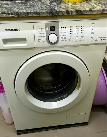 Samsung 7.0 kg Front Load Washing Machine