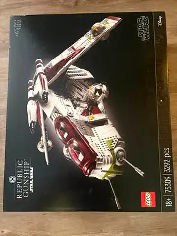 FLASH SALE BRAND NEW LEGO 75309 STAR WARS REPUBLIC GUNSHIP UCS