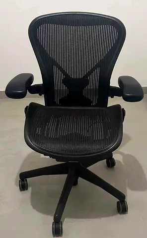 Herman Miller Areon Classic Chairs For Selling