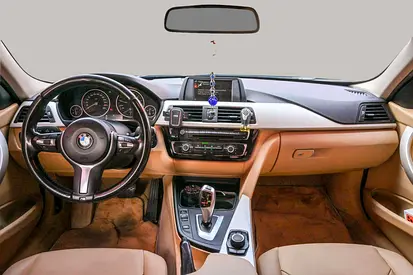 2016 BMW 3-SERIES 缩略图 9