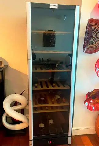 Vestfrost wine fridge large size 197 bottles beverage cooler
