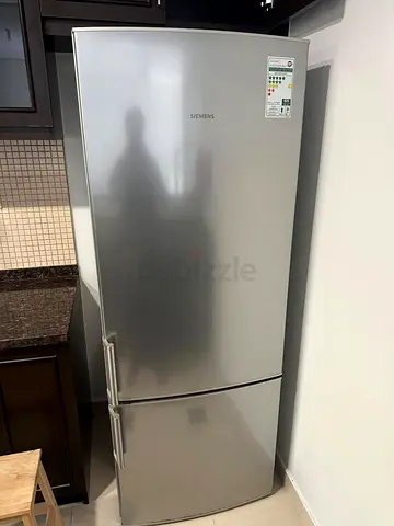 Fredelvry Siemens fridge with bottom freezer
