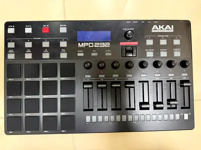 Akai MPD232 pads
