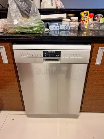 Siemens Dishwasher for sale with stainless steel