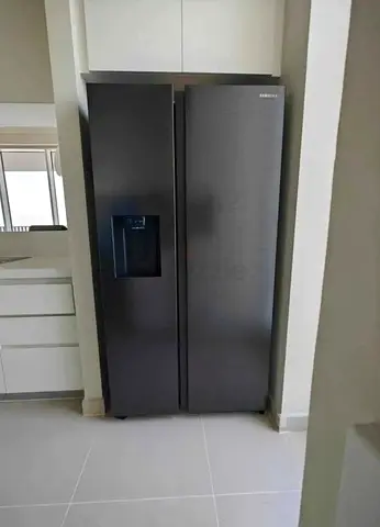 Samsung Latest model Side By Side Fridge Freezer for sale Same Like New Condition Slightly Used