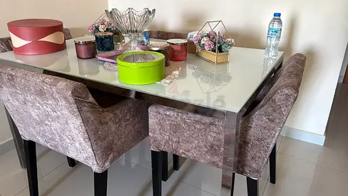 Elegant Modern Dining Table Set with Plush Chairs