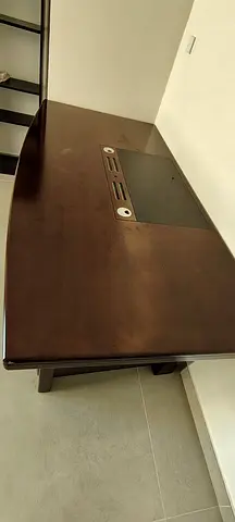 Office table