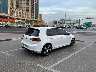 صورة مصغرة 5 لـ 2016 Volkswagen GOLF GTI