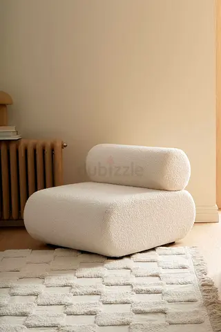 Cozy Contemporary Lounge Chair in Cream