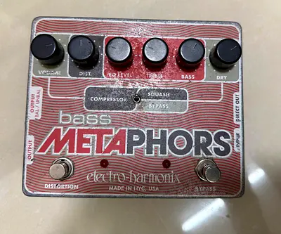 Electro Harmonix Bass metaphors pedal