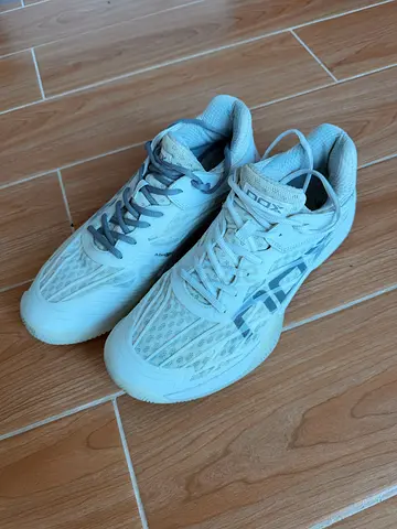 Nox AT-10 Lux (EUR43, white) padel shoes