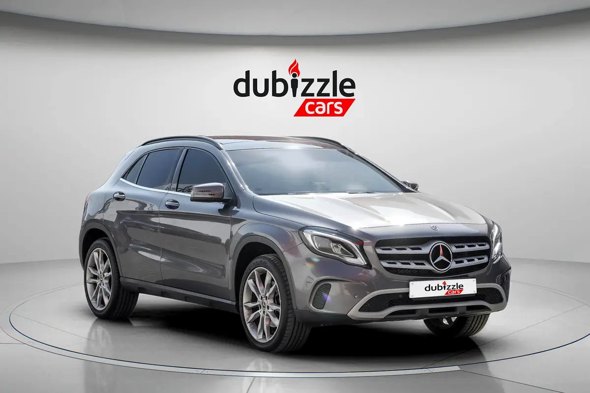 Mercedes-Benz GLA-Class 2018 — photo 1 of 14