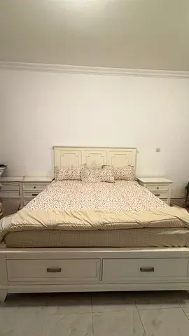 Bedroom set with mattress, غرفة نوم مع ماتري